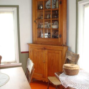 Encoignure deux corps en pin