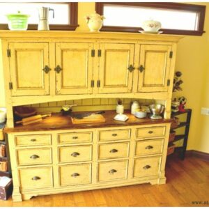 Table d'appoint triangulaire