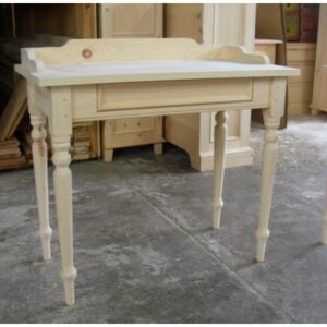 Table d'entrée à patte tournées