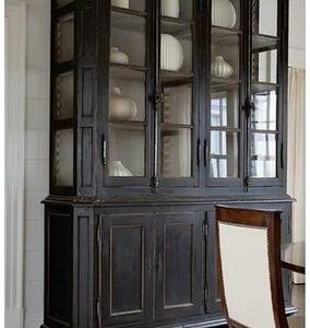 Vaisselier deux corps ''Step Back'' à quatre sections