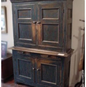 Vaisselier deux corps ''Step Back'' à deux sections