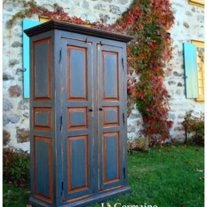 Armoire antique en pin de 72 ''