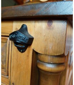 Décapsuleur mural vintage