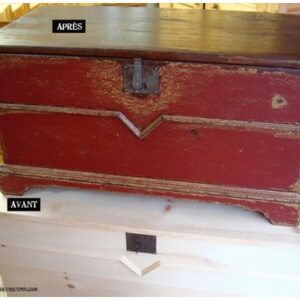 Coffre à moulures en forme de V