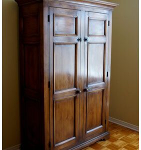 Armoire sur mesure en pin de 72''