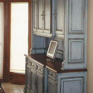 Unité mural de rangement bleu ferme